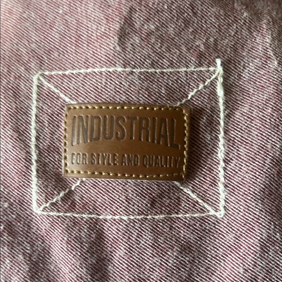 BTL 71 Men's Casual Button-Up Shirt - Maroon - Picture 8 of 12